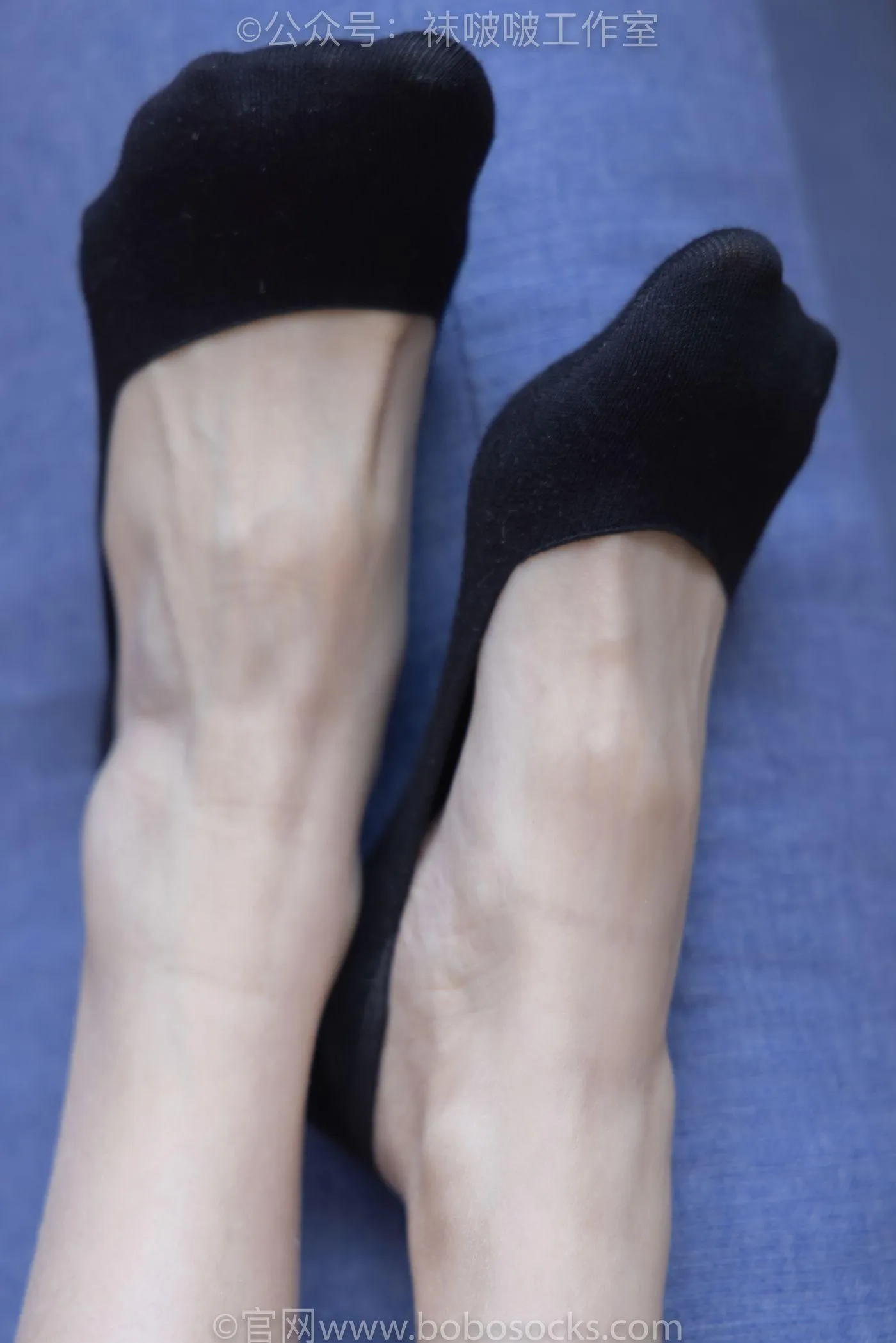 [BoBoSocks袜啵啵]NO.091 稚予-板鞋、淡粉色船袜、黑色船袜、裸足 [148P]插图1